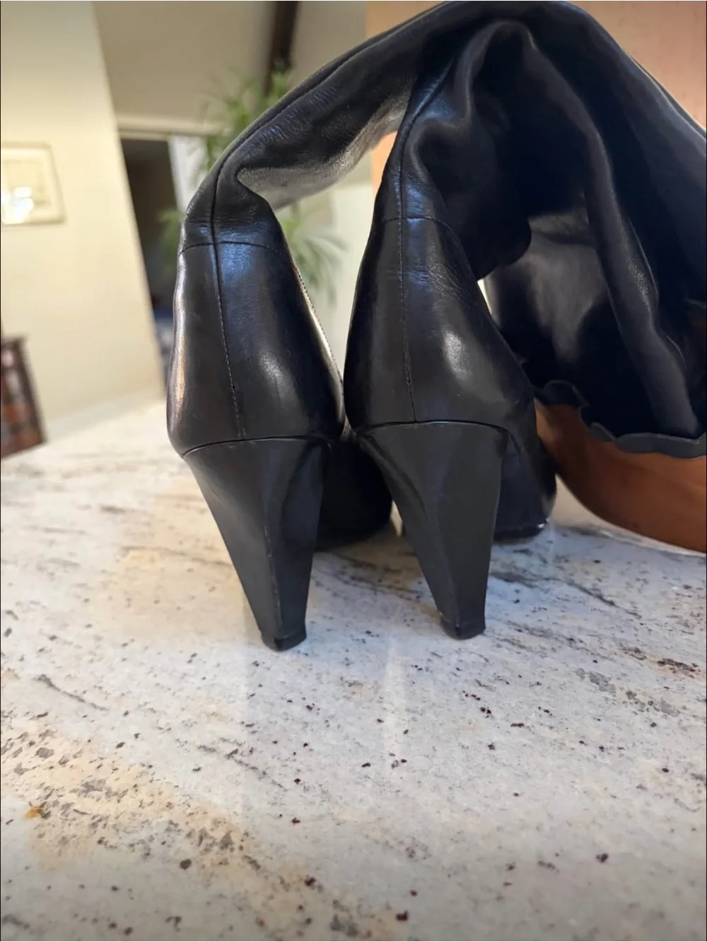 Women's Black Over-the-Knee Pointed-Toe Heeled Boots